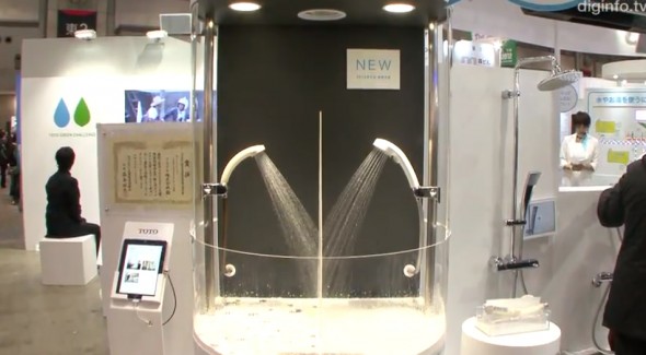 Air in Shower shower head inflates droplets, saves 35% water water saving shower 590x325