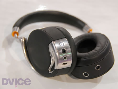 http://www.newlaunches.com/wp-content/uploads/2013/01/Parrot_zik_Headphones.jpg