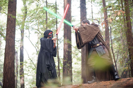 Star Wars theme engagement photo shoot2 thumb 450x299