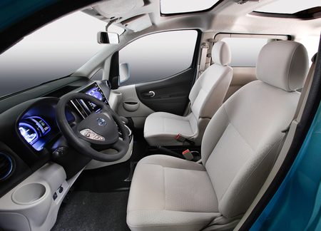 nissan env 200 concept 7 thumb 450x324