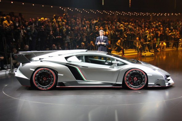 Lamborghini Veneno made official, affirms most leaks lamborghini veneno geneva 2013 4 590x393