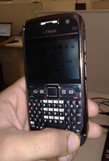 N series with QWERTY keypad-Nokia’s newest entrant.